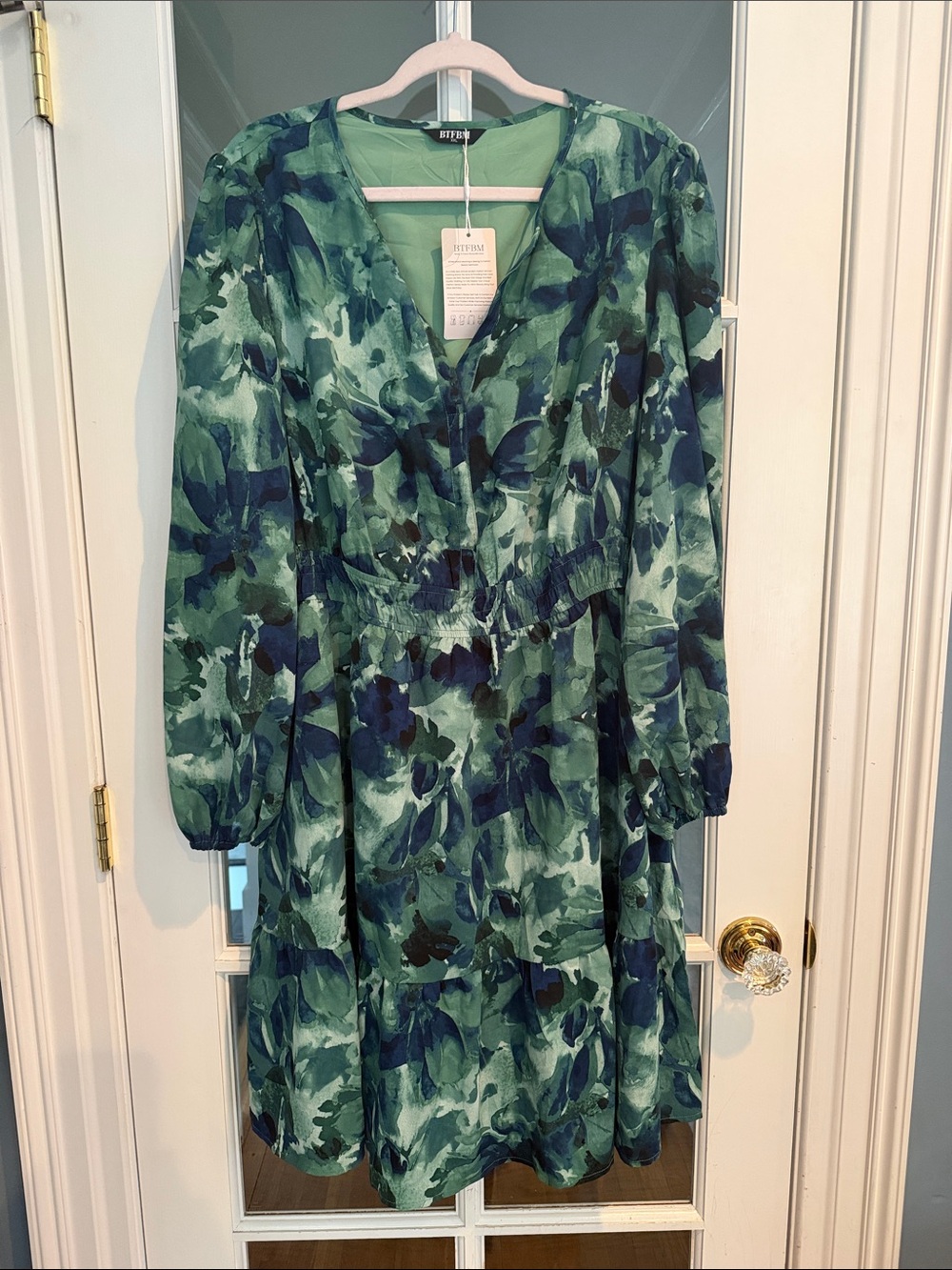 BTFBM Stunning Green Floral V-Neck Long Sleeve Dress